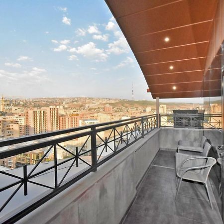 Rent Inn Yerevan On Buzand Street Esterno foto