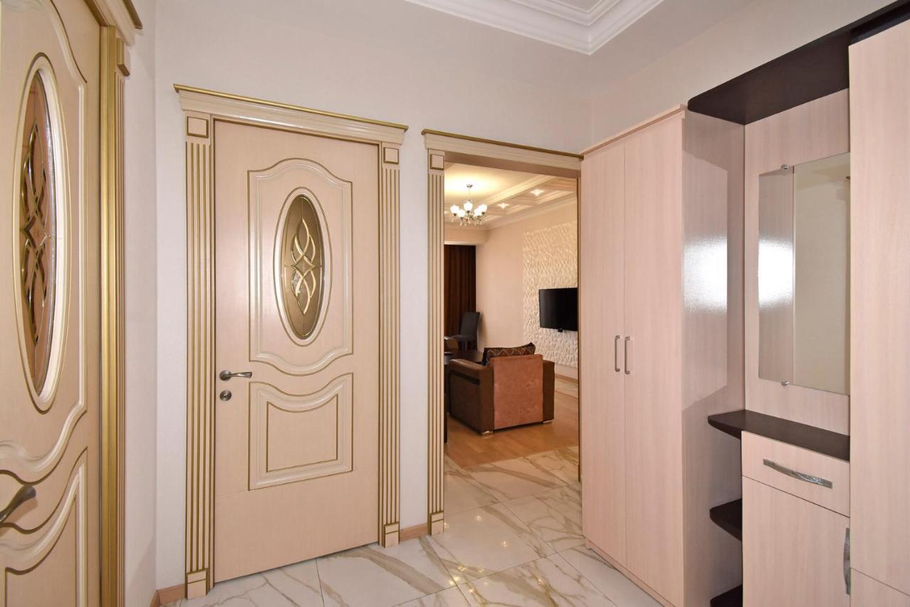 Rent Inn Yerevan On Buzand Street Esterno foto
