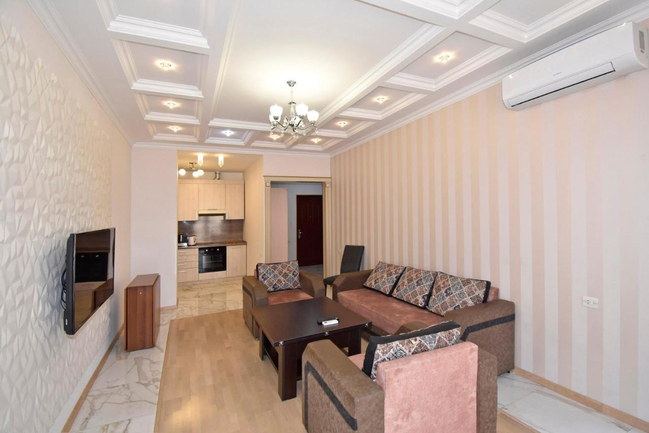 Rent Inn Yerevan On Buzand Street Esterno foto
