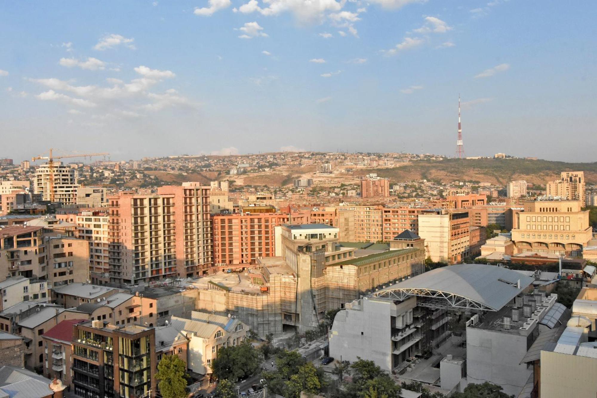 Rent Inn Yerevan On Buzand Street Esterno foto