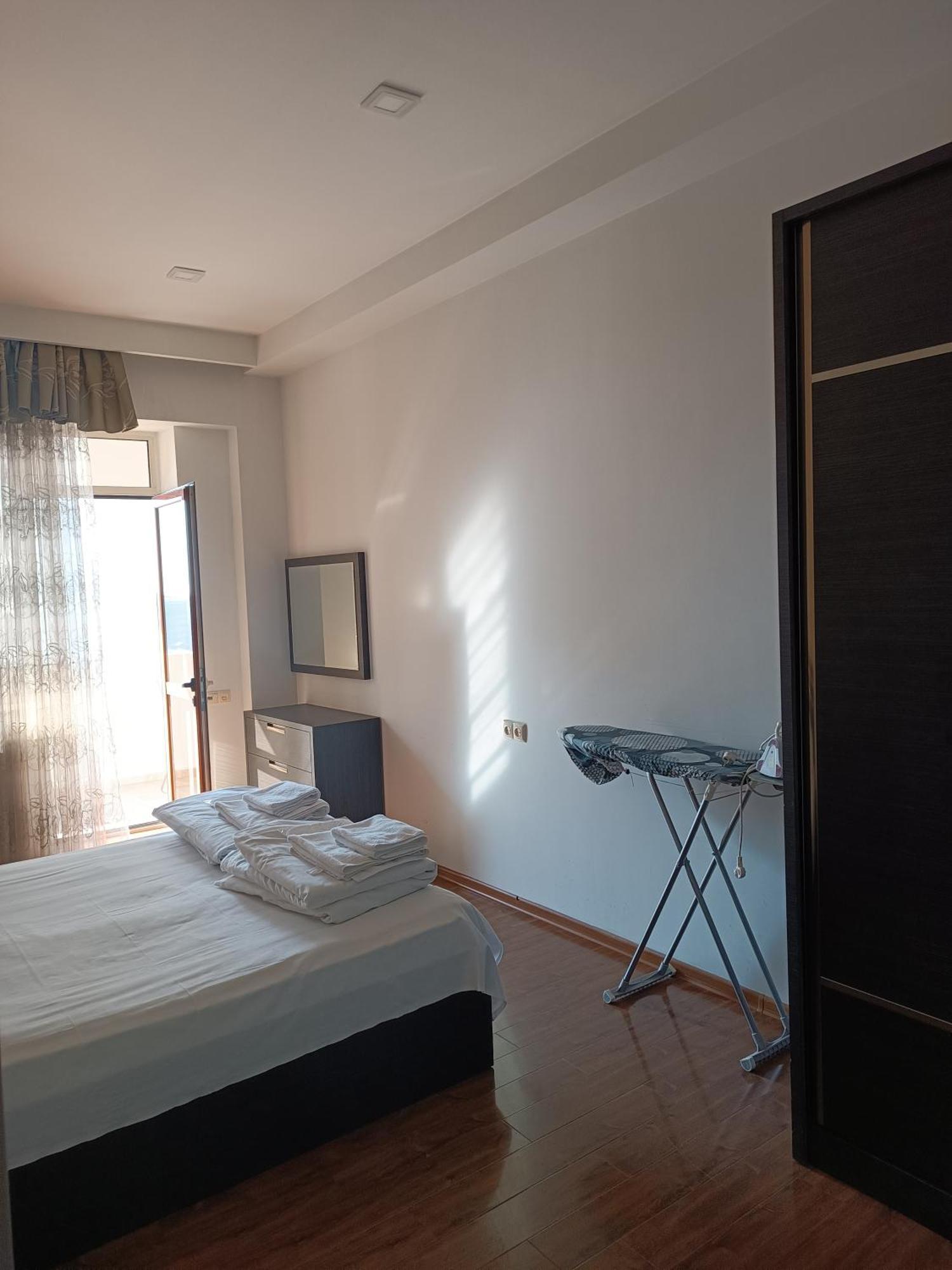 Rent Inn Yerevan On Buzand Street Esterno foto